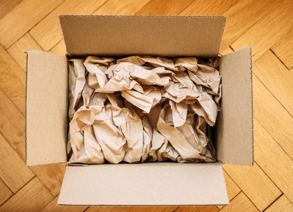 packing and shipping services